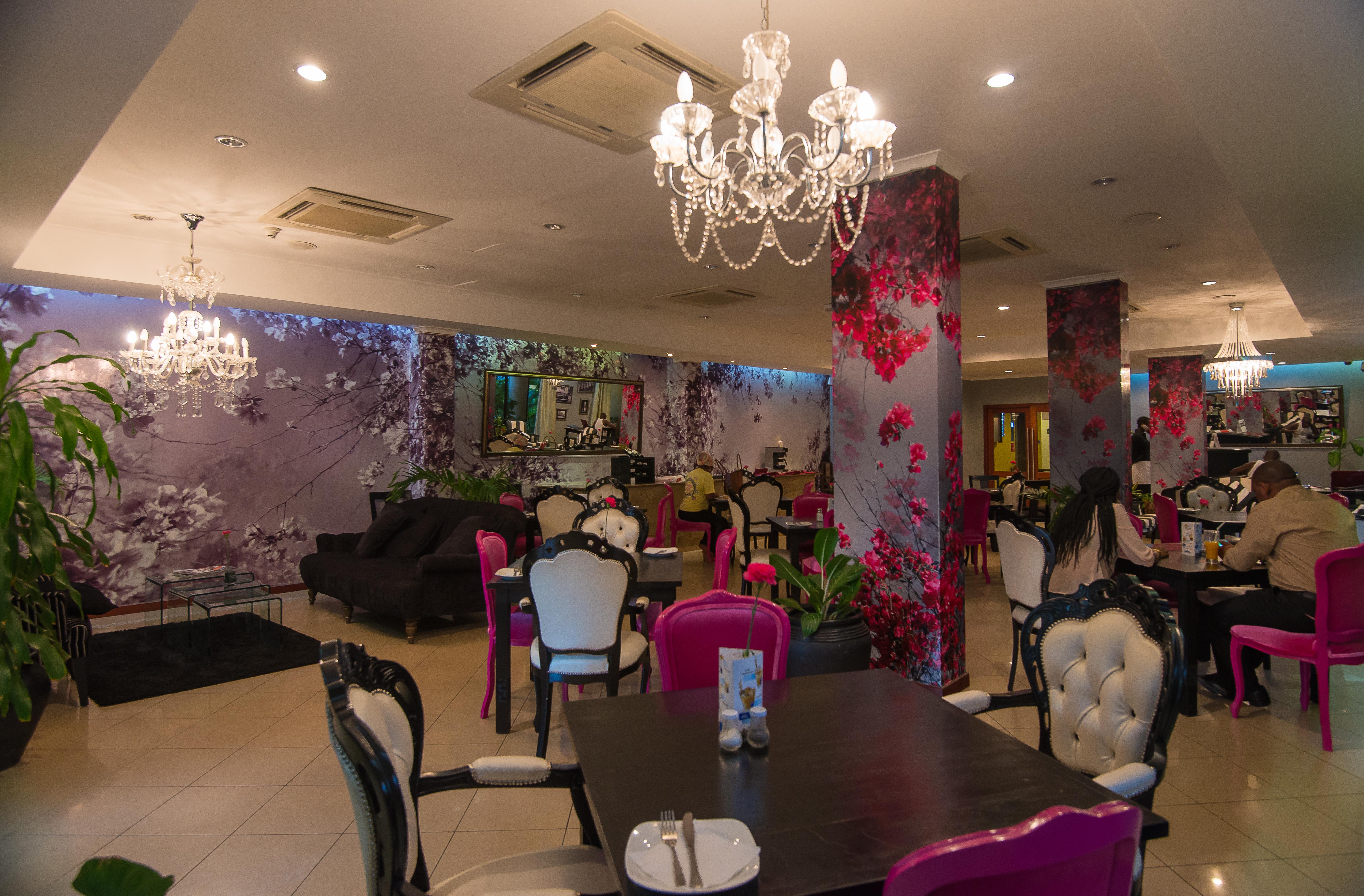 Sea Cliff Court Hotel & Luxury Apartments Dar es Salaam Eksteriør billede