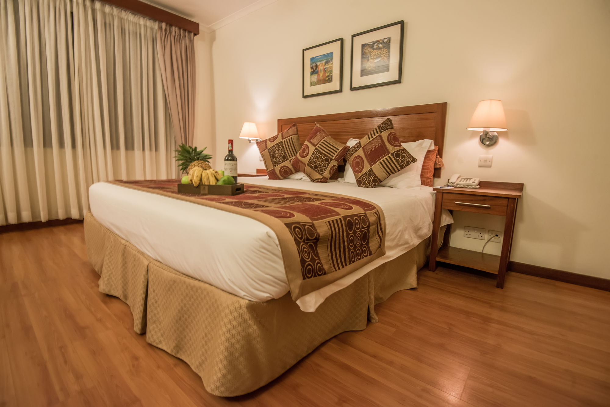 Sea Cliff Court Hotel & Luxury Apartments Dar es Salaam Eksteriør billede
